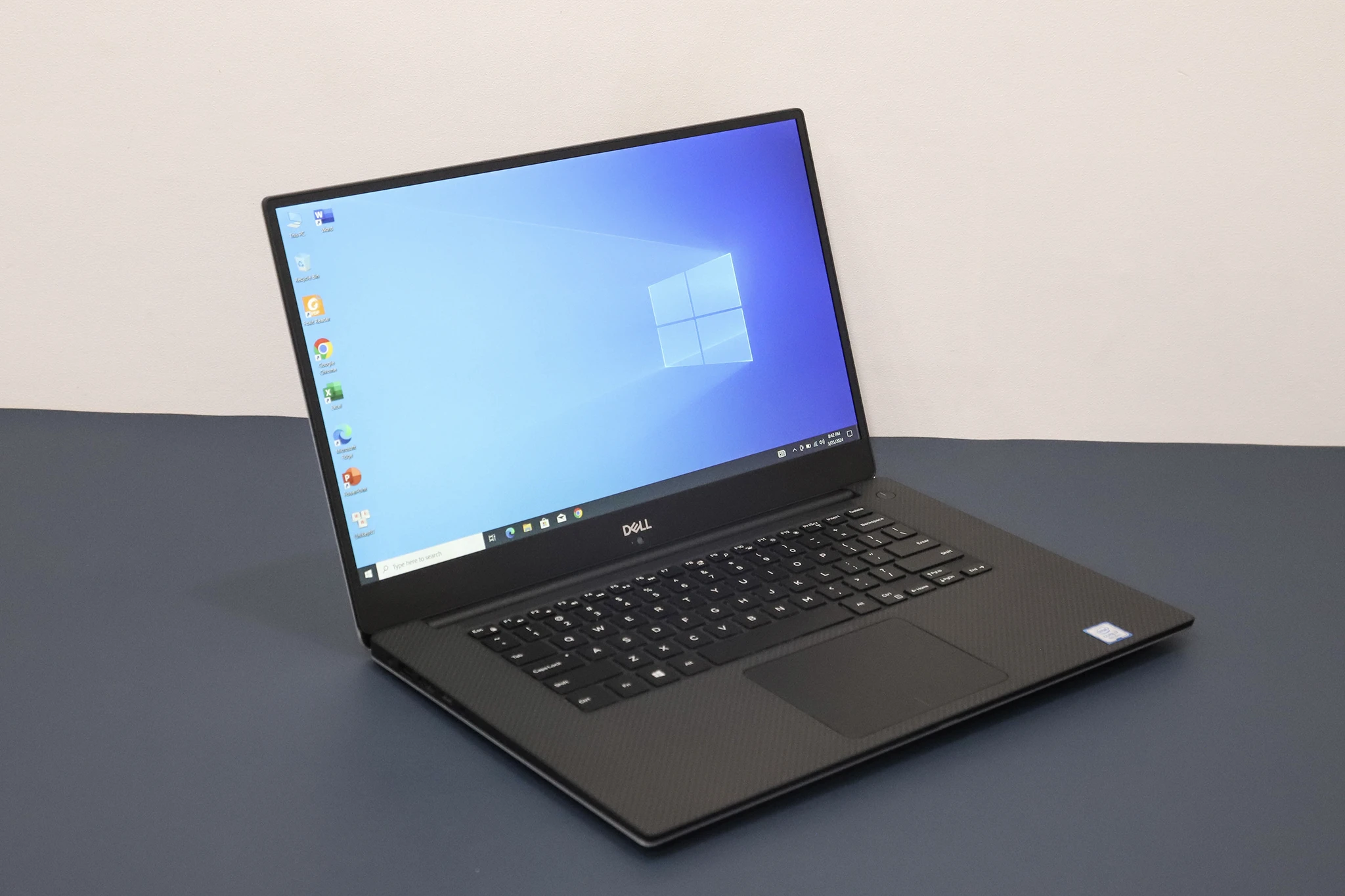 Laptop Dell Precision 5530 - Xeon | Đồ hoạ mỏng nhẹ, di động