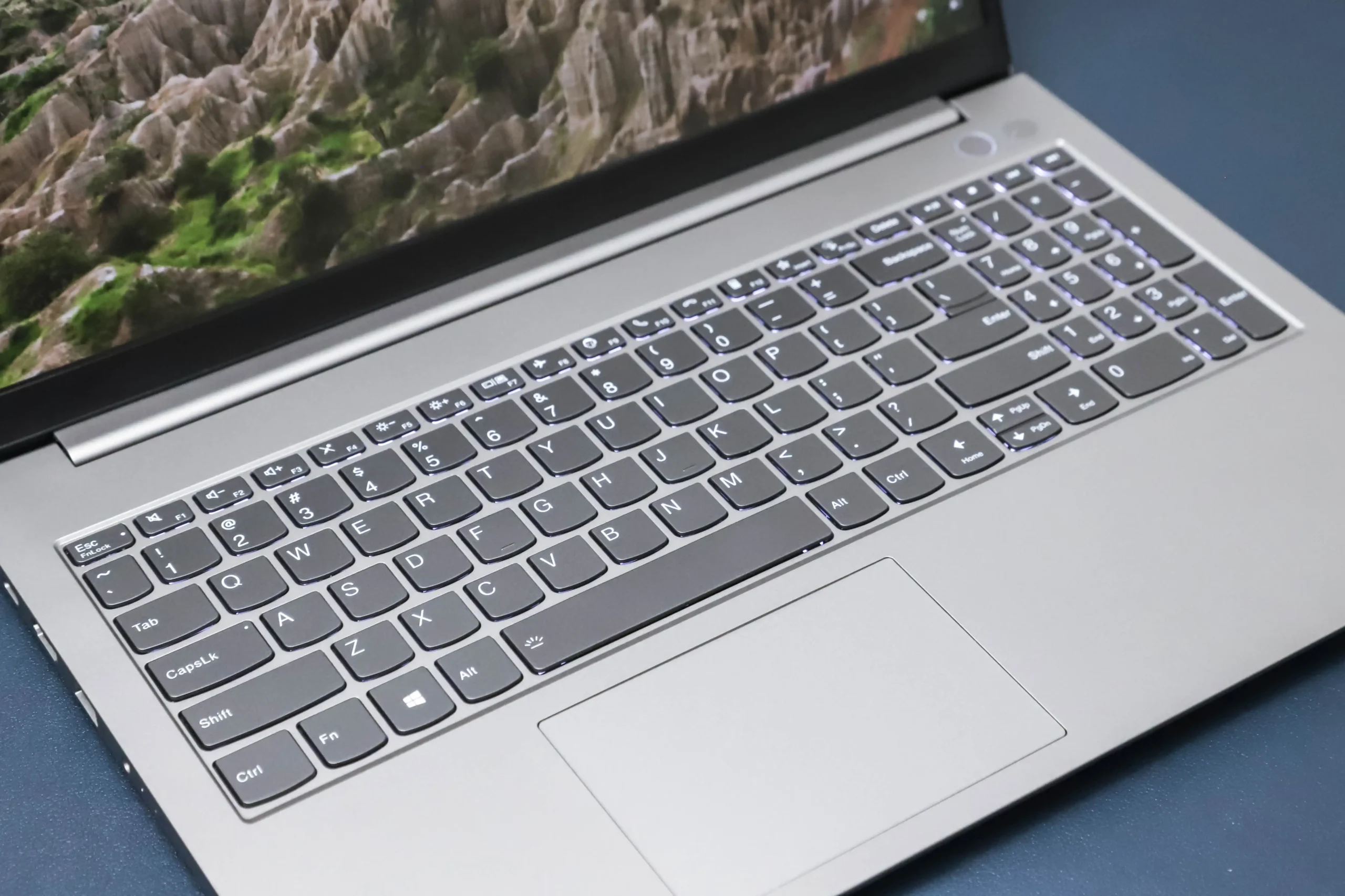 Lenovo ThinkBook 15 G2 ITL 20VE00UNVN
