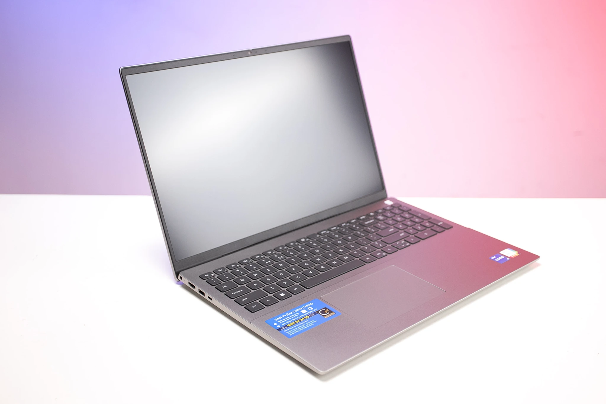 Dell Vostro 7