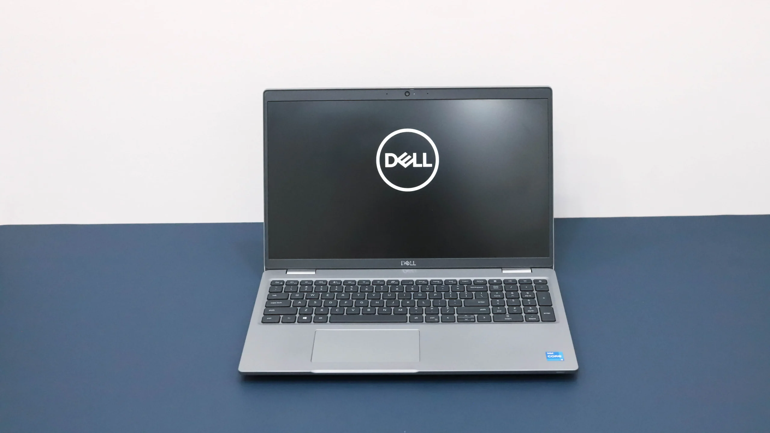Thiết kế Dell Latitude 5520