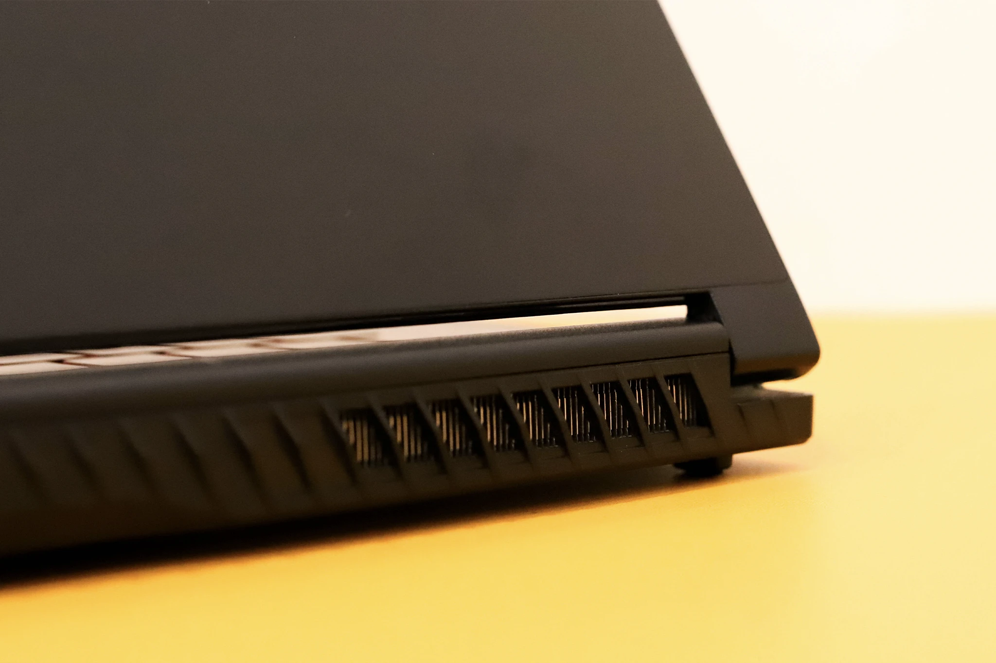 MSI GF63 Thin 11SC-662VN 8