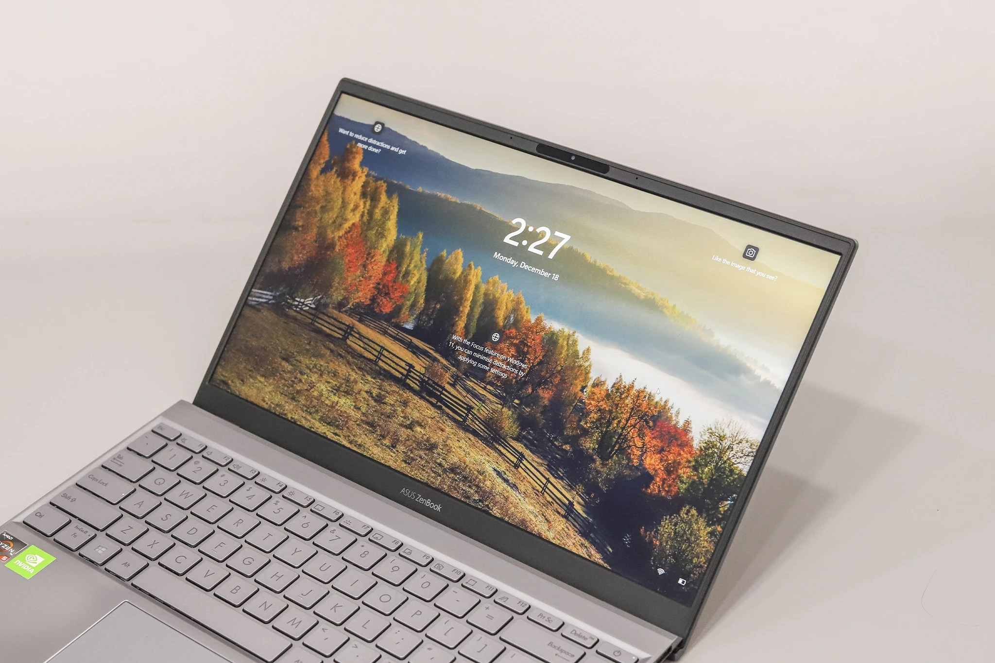 Asus Zenbook 14 Q408UG 7
