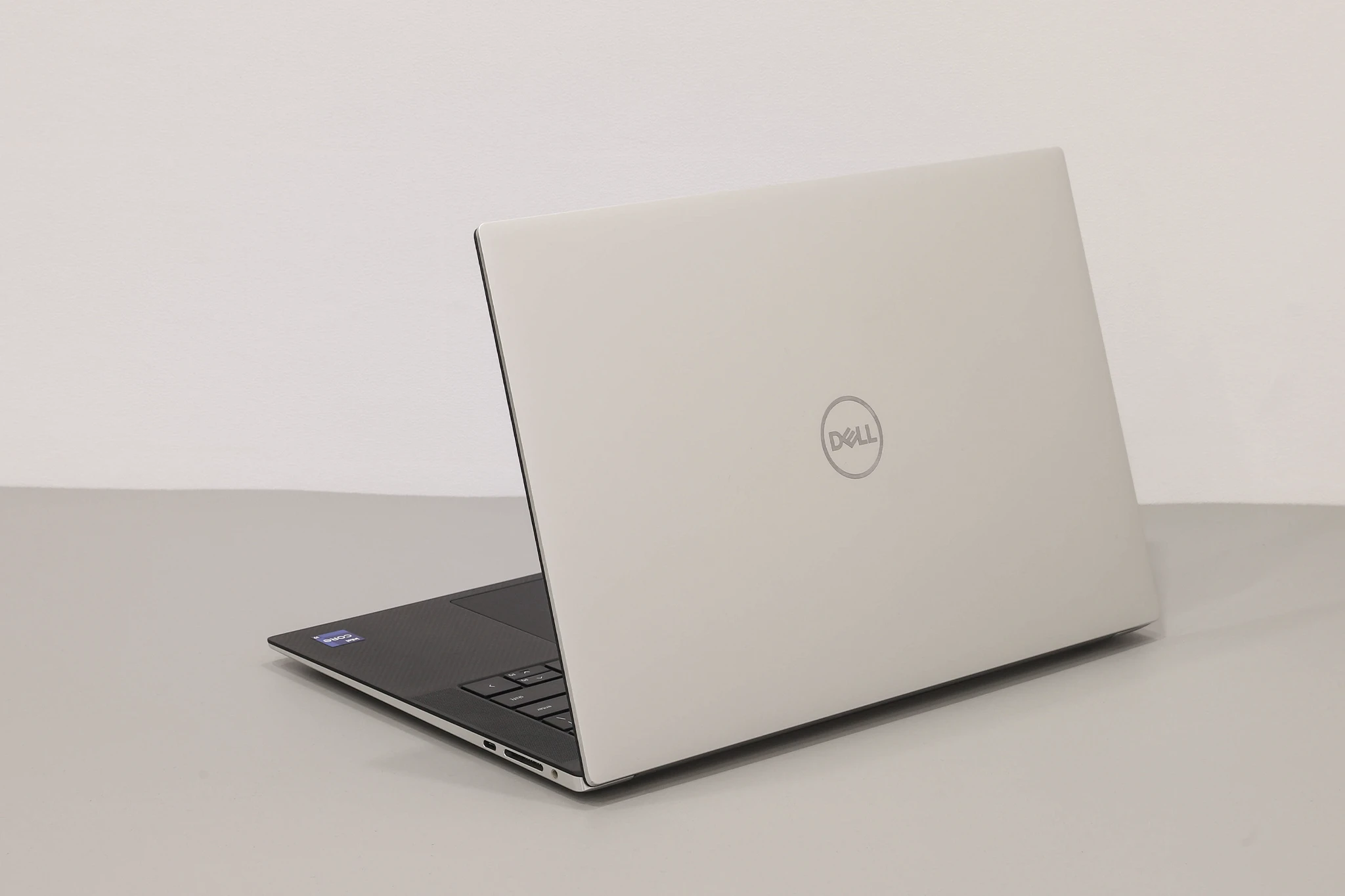 Dell XPS 9510 9