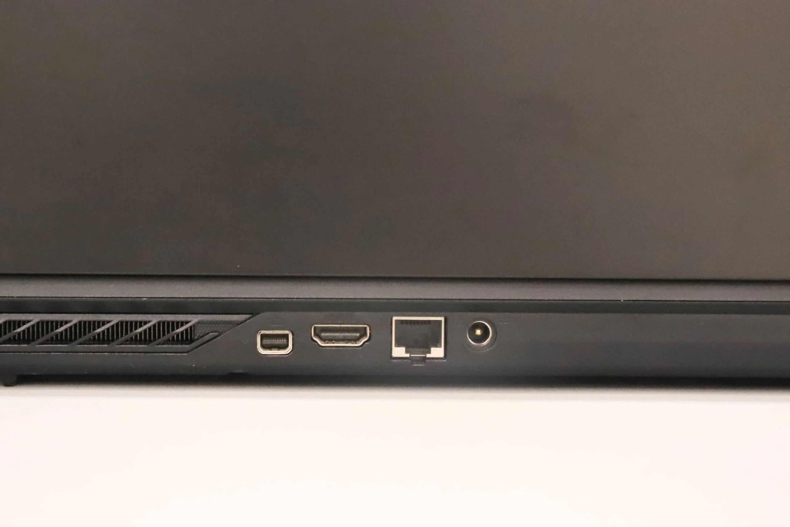 Gigabyte G7 MD-18