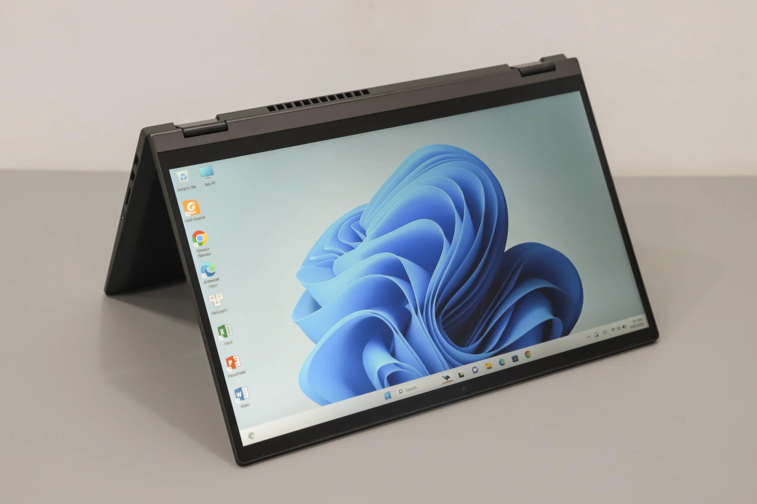 Lenovo IdeaPad Flex 5 15IIL05 18