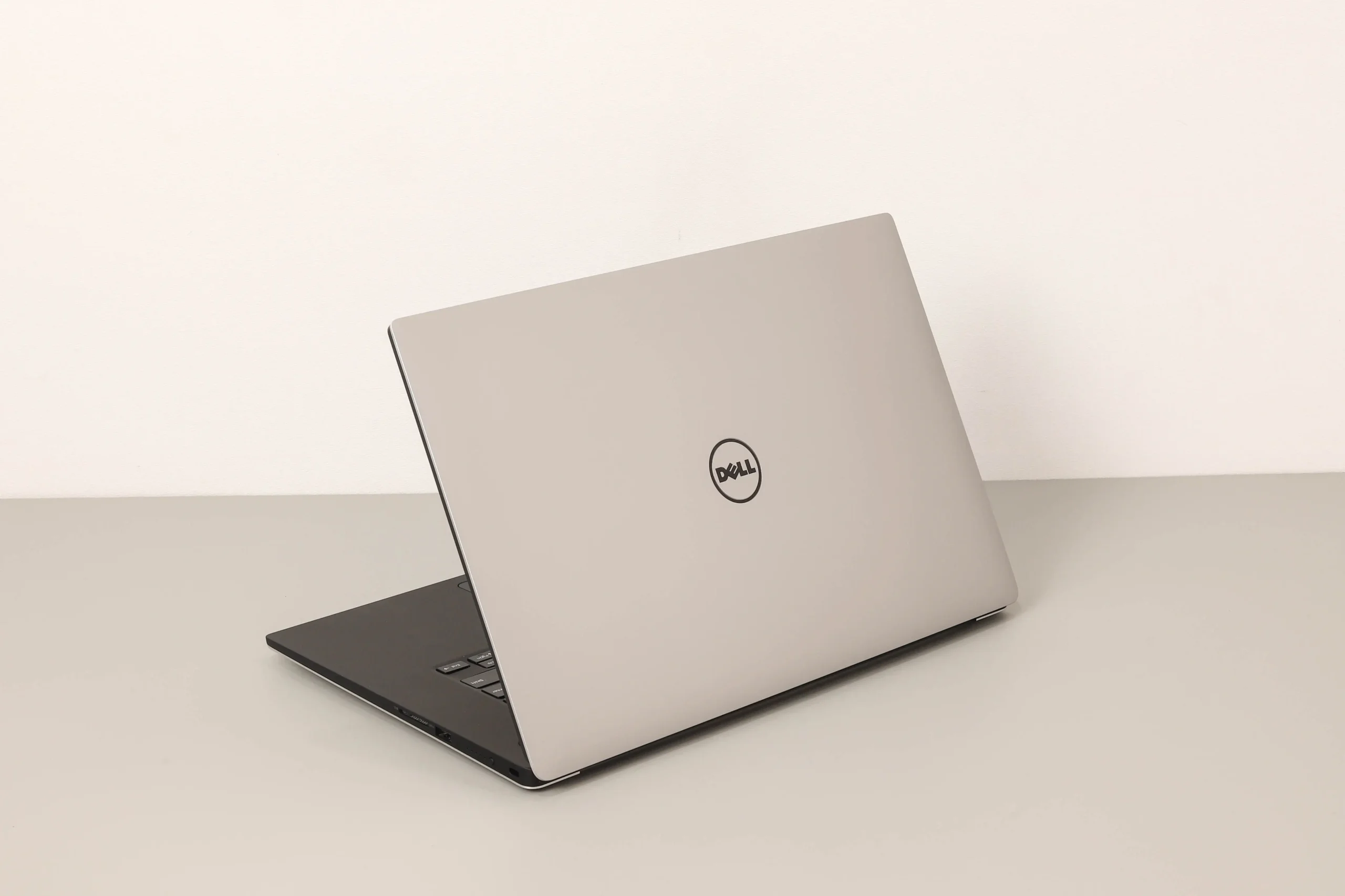 dell precision 5520 25