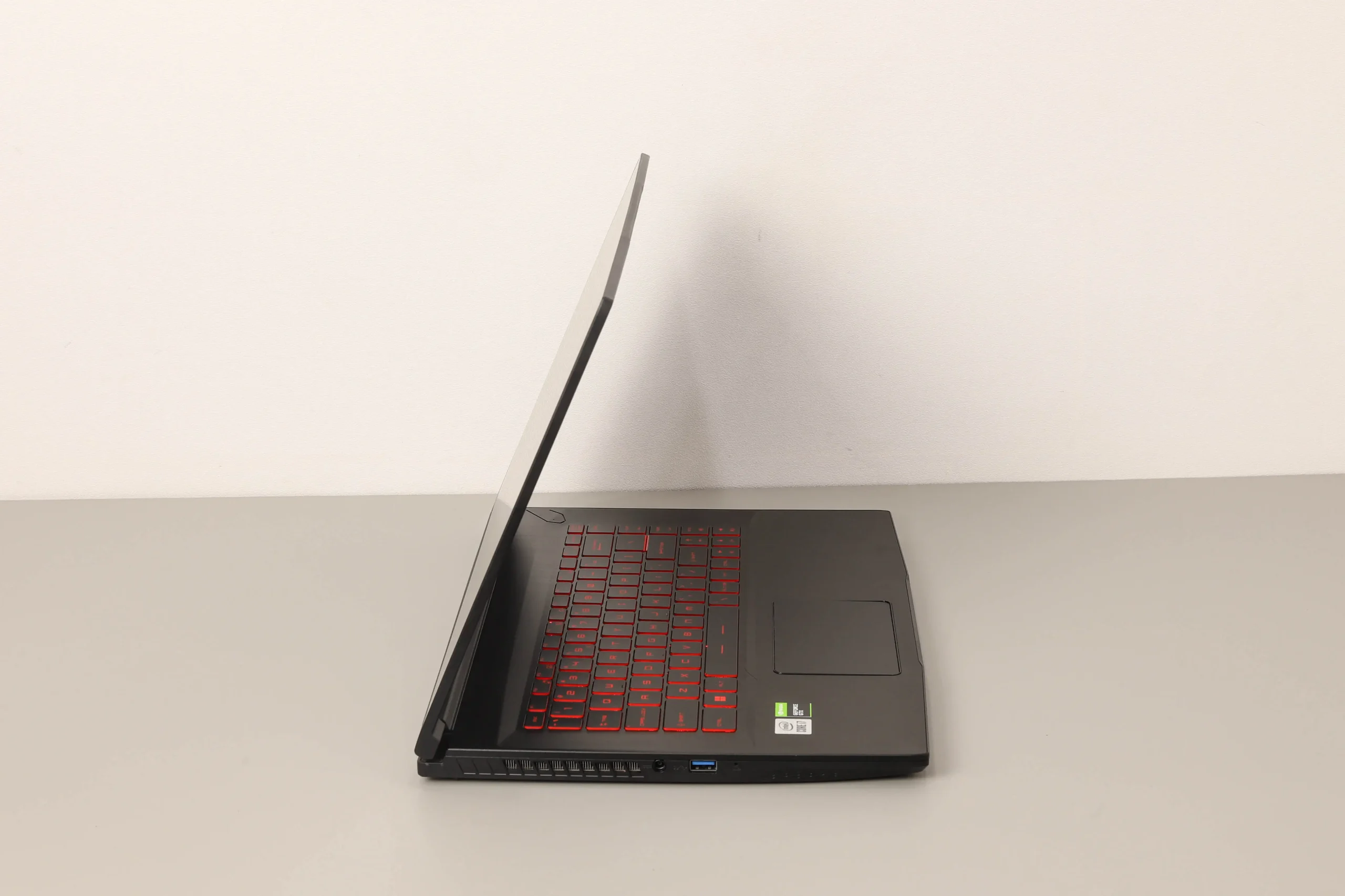 MSI GF63 Thin 10SC-812VN26