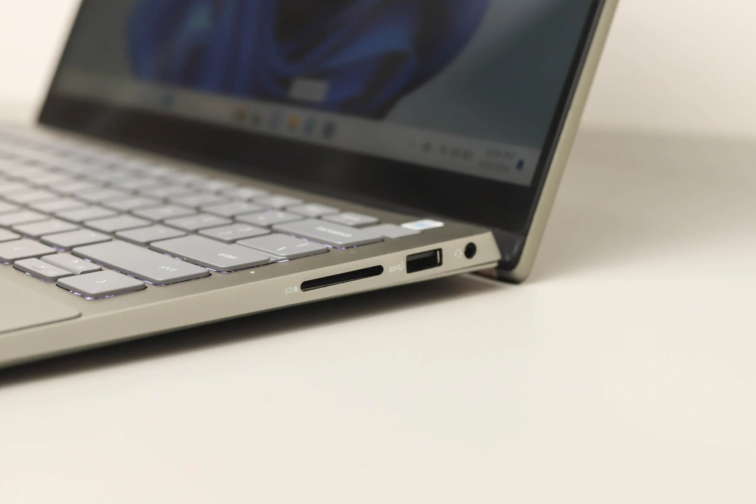 dell inspiron 7425 2 in 1 19