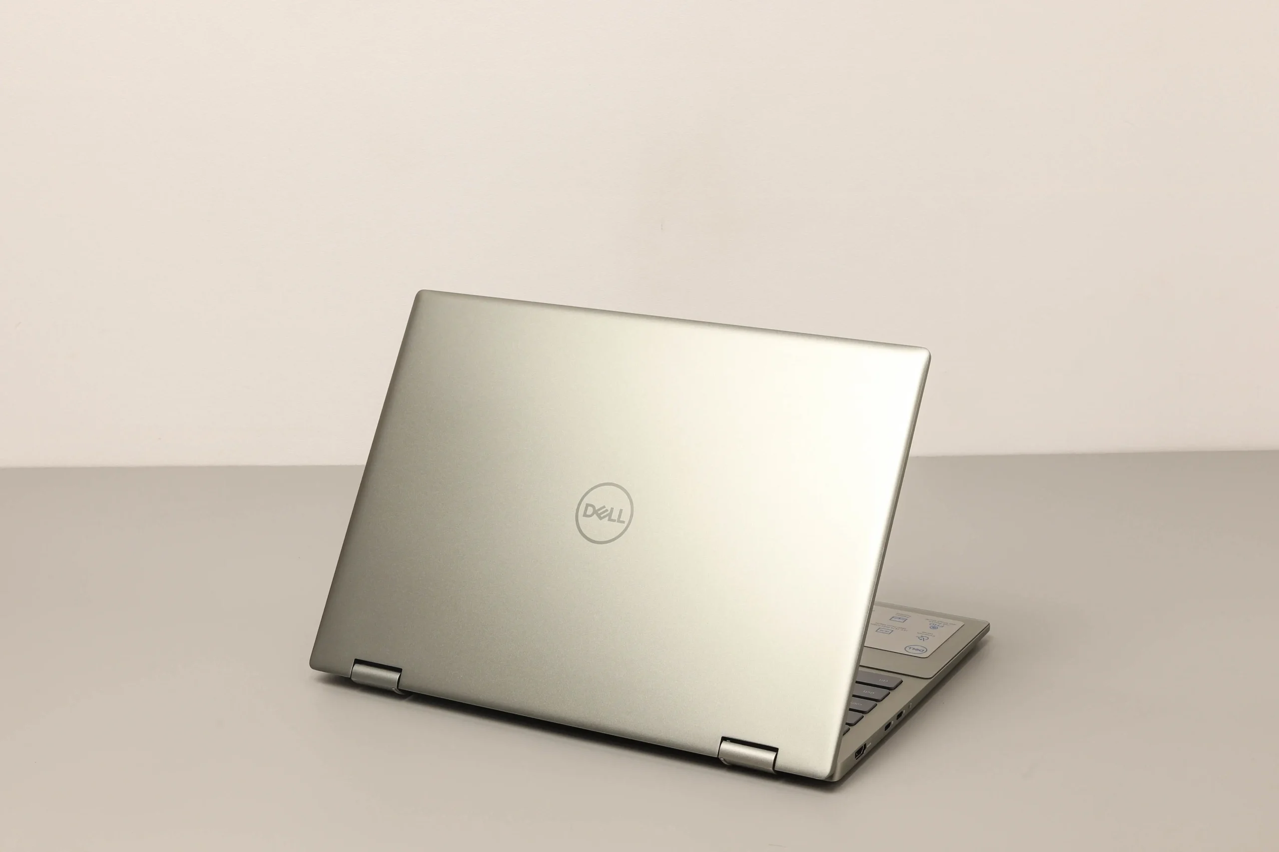 dell inspiron 7425 2 in 1 31