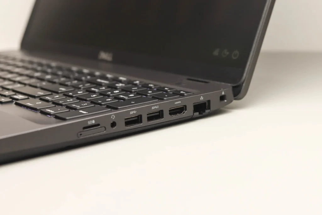 dell latitude 3541 39