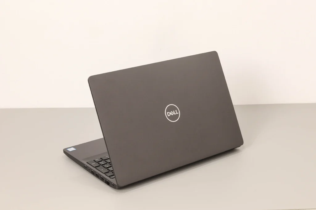 dell precision 3541 17