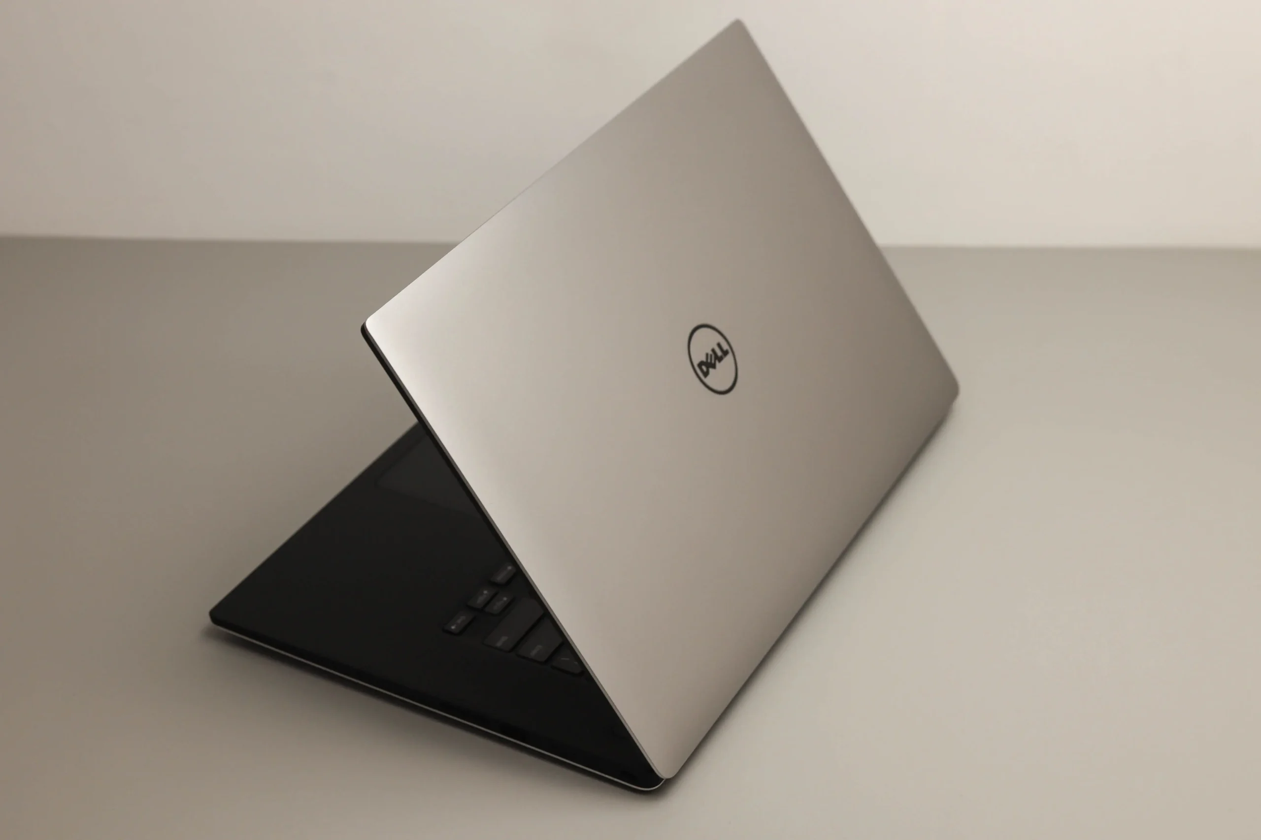 dell precision 5520 14