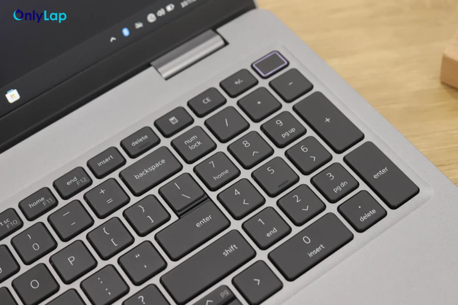dell latitude 5530 17