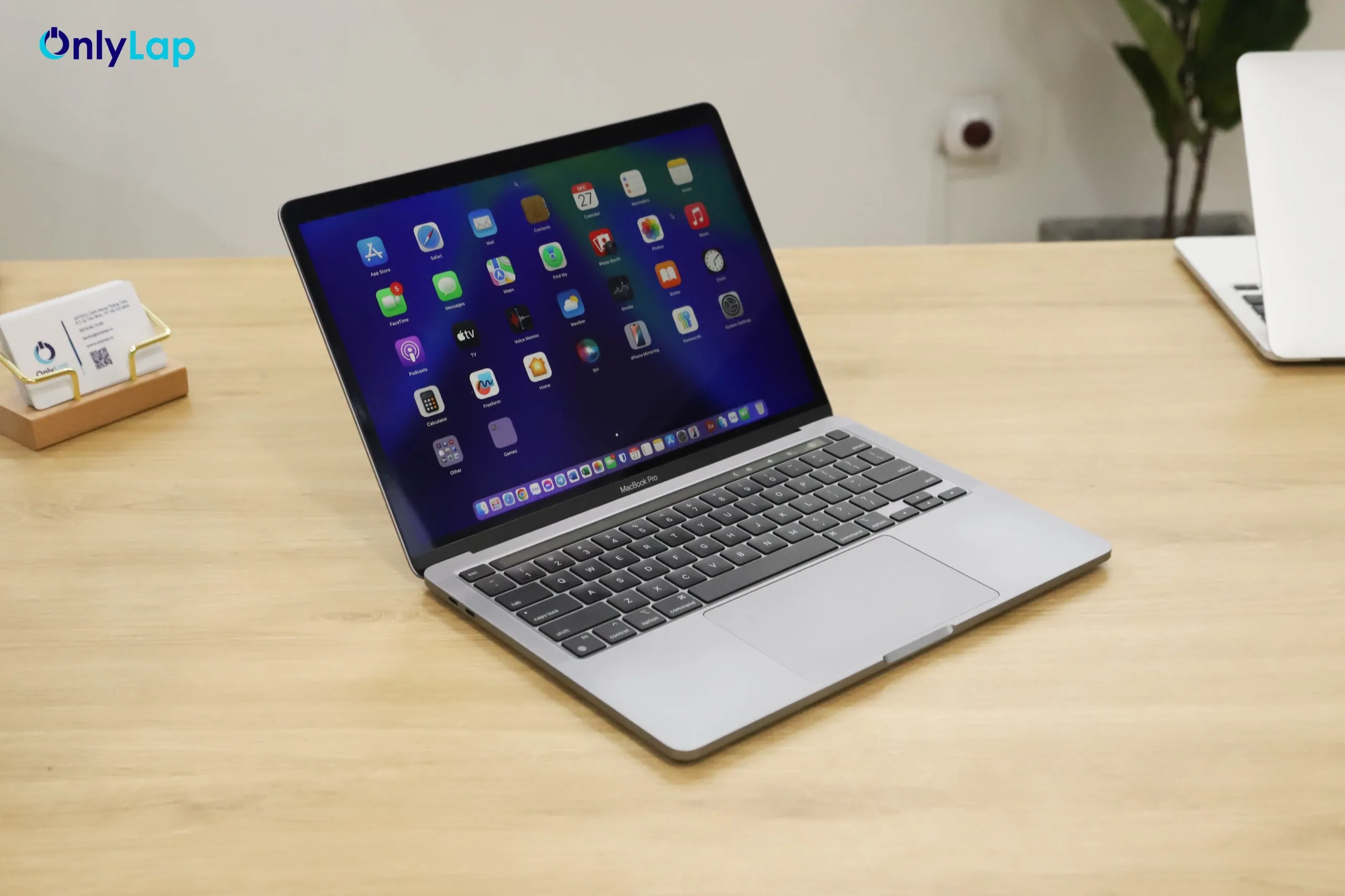 macbook pro m1 11