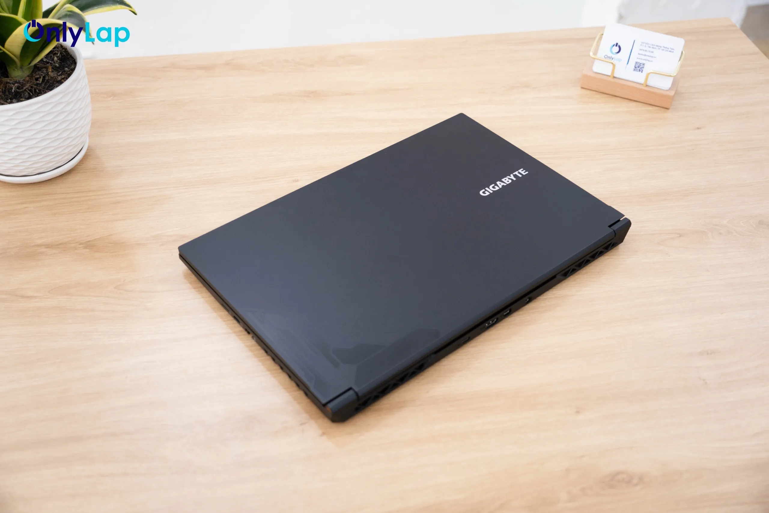 gigabyte g5 ge 51vn213sh 15