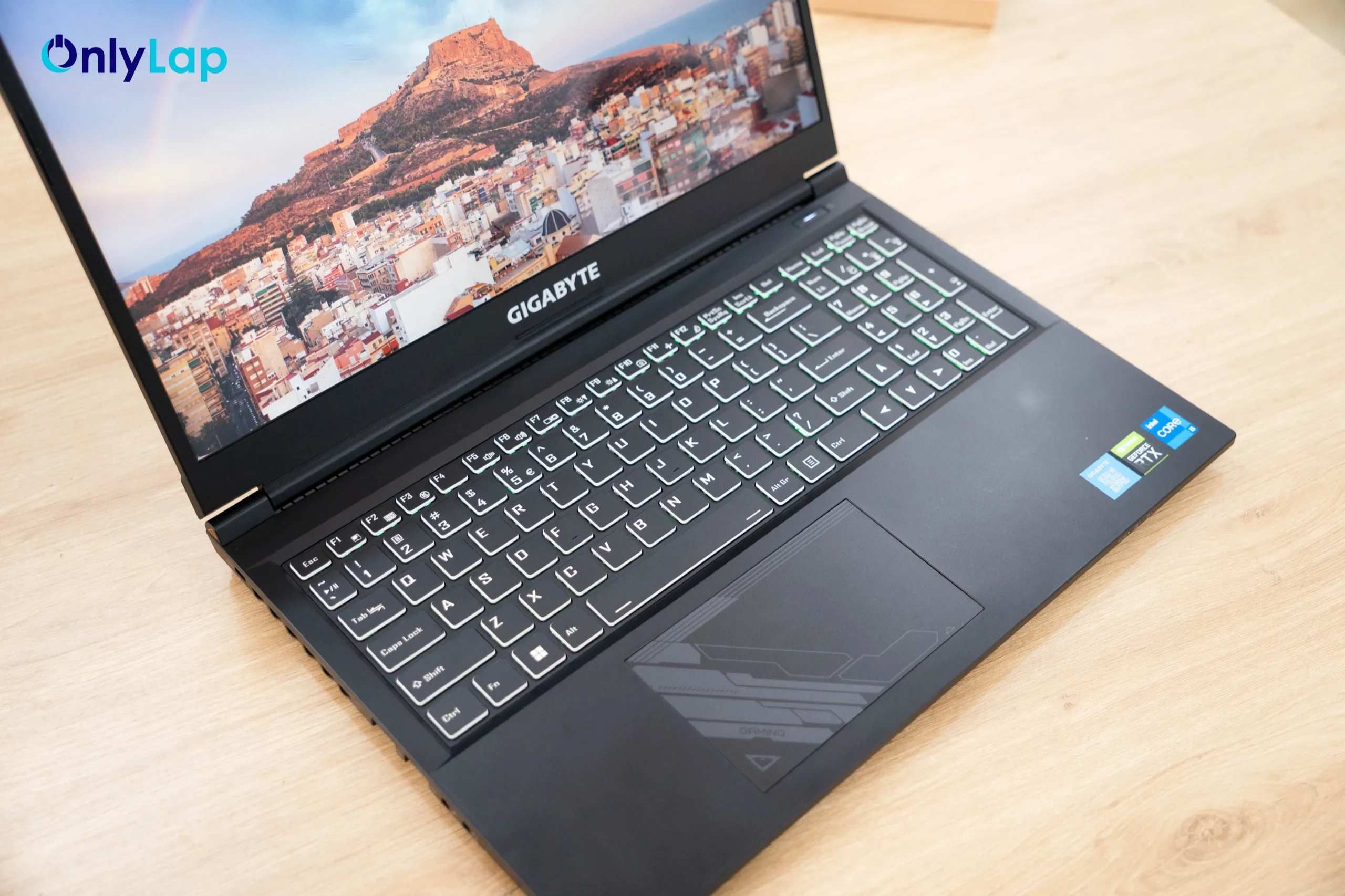 gigabyte g5 ge 51vn213sh 20