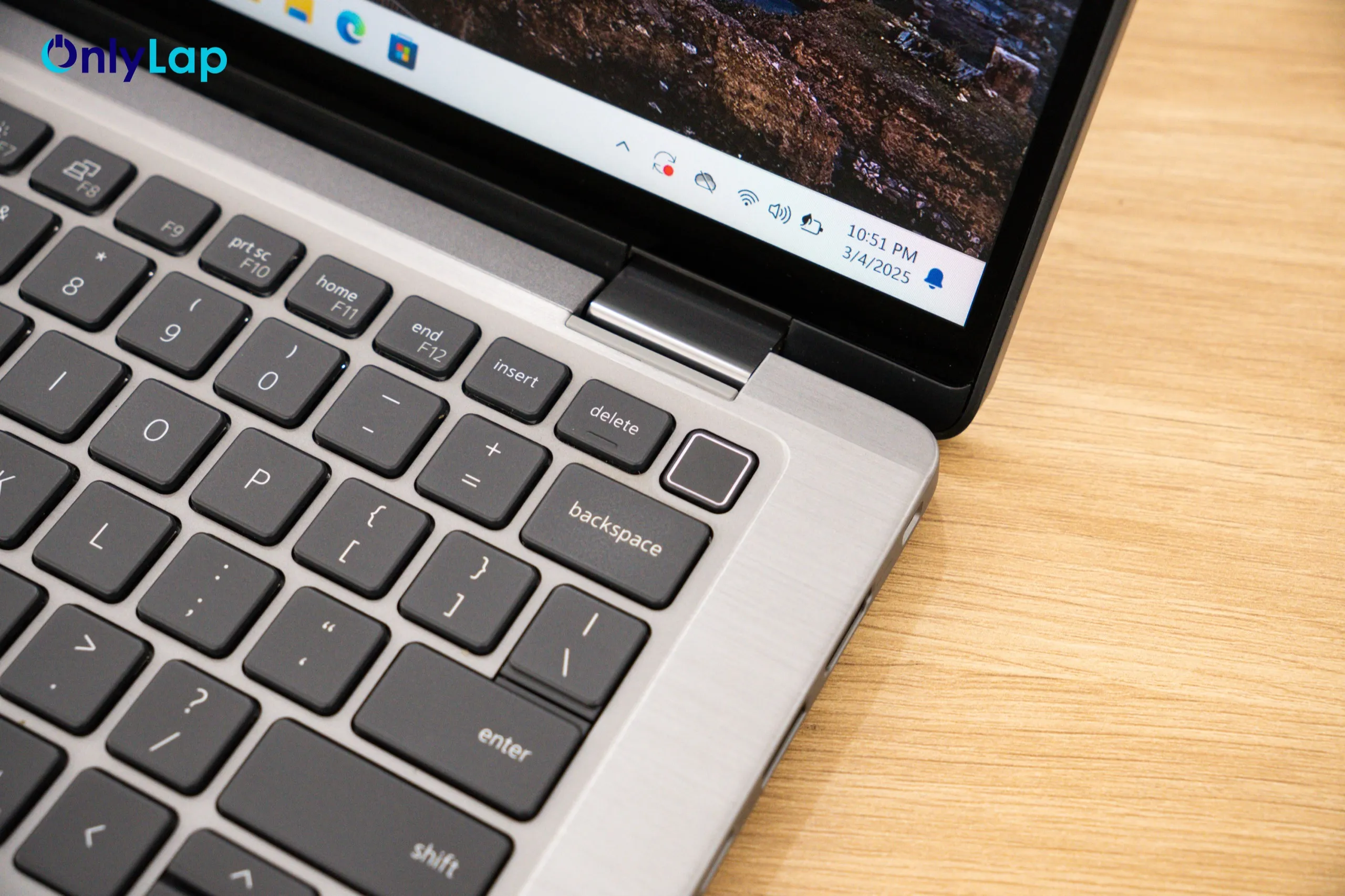 dell latitude 7330 aluminum 2 in 1 16