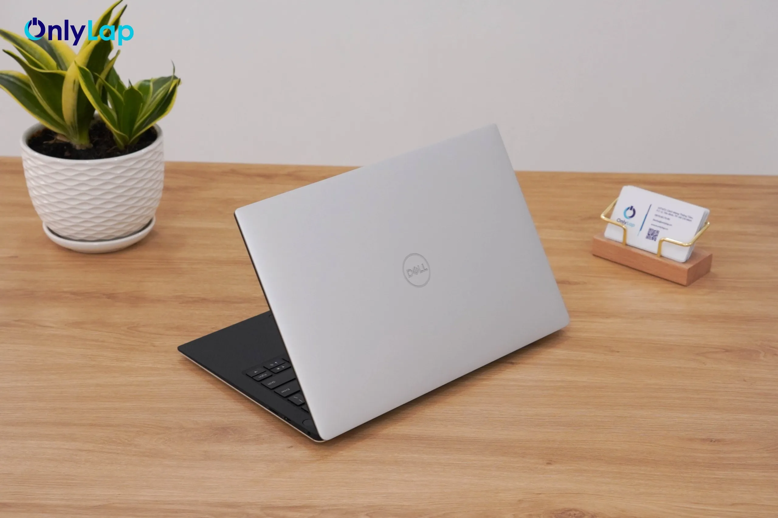 Laptop Dell XPS 13 9370 | Mỏng nhẹ sang trọng