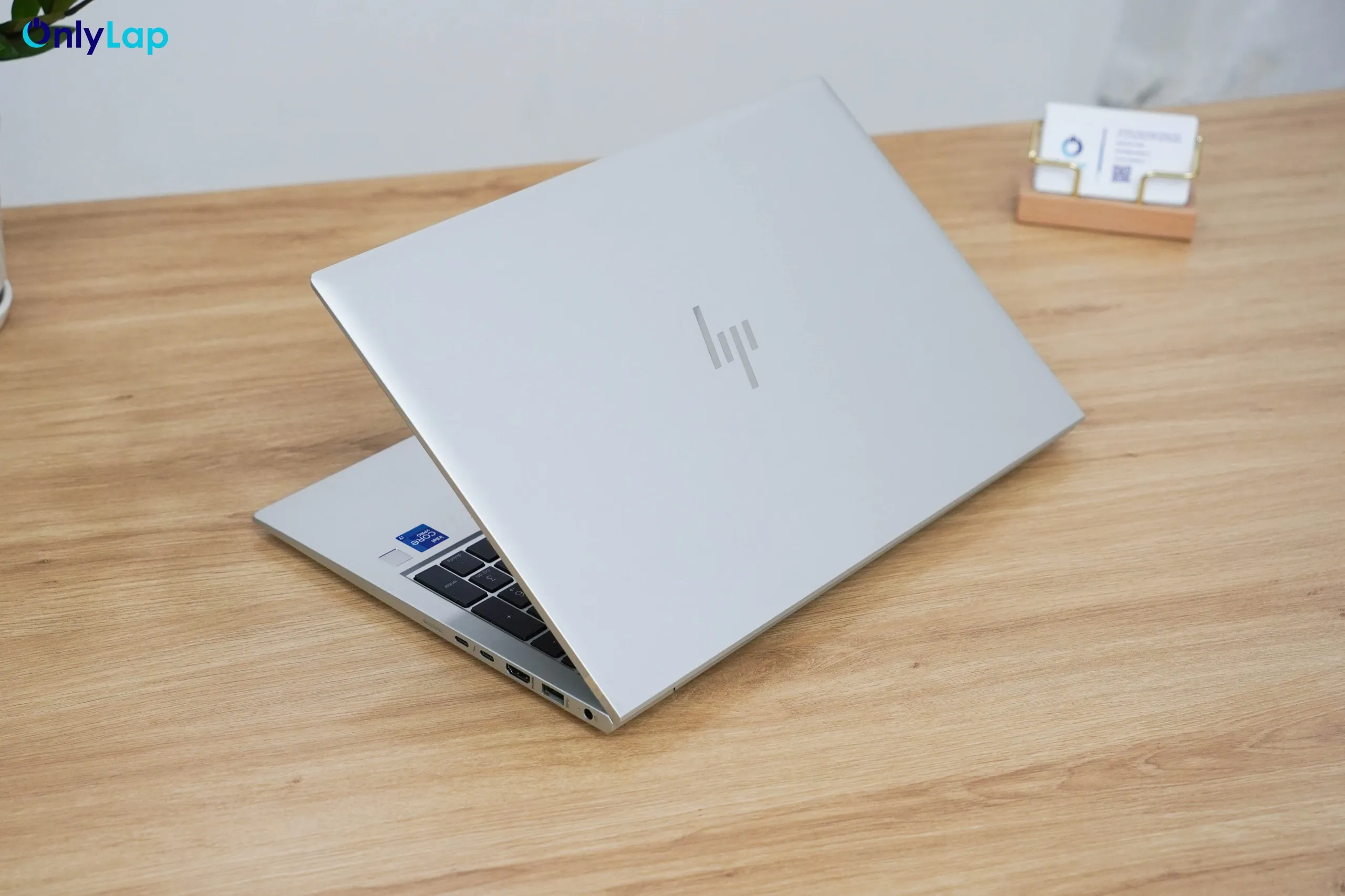 hp elitebook 850 g8 21