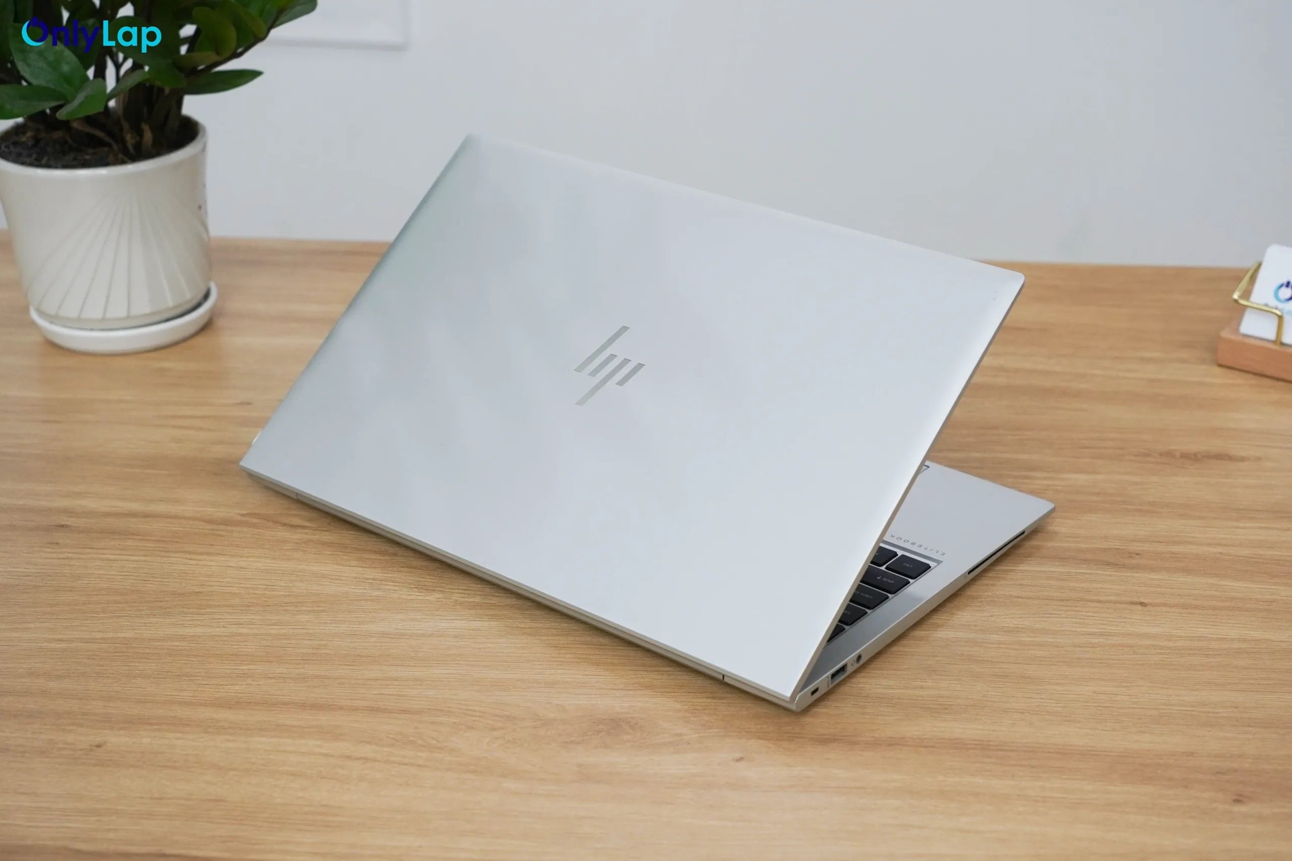 hp elitebook 850 g8 22