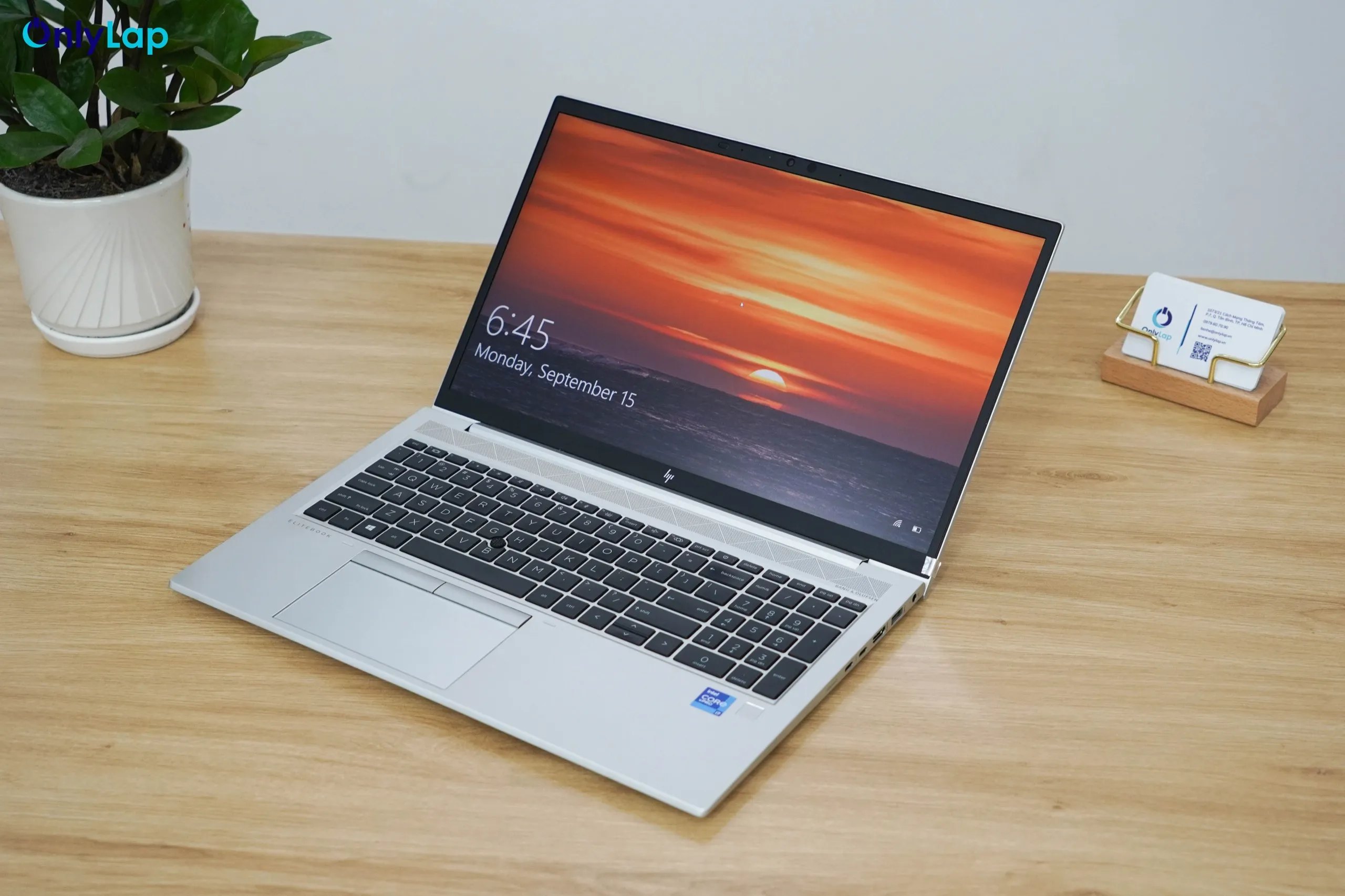 hp elitebook 850 g8 25