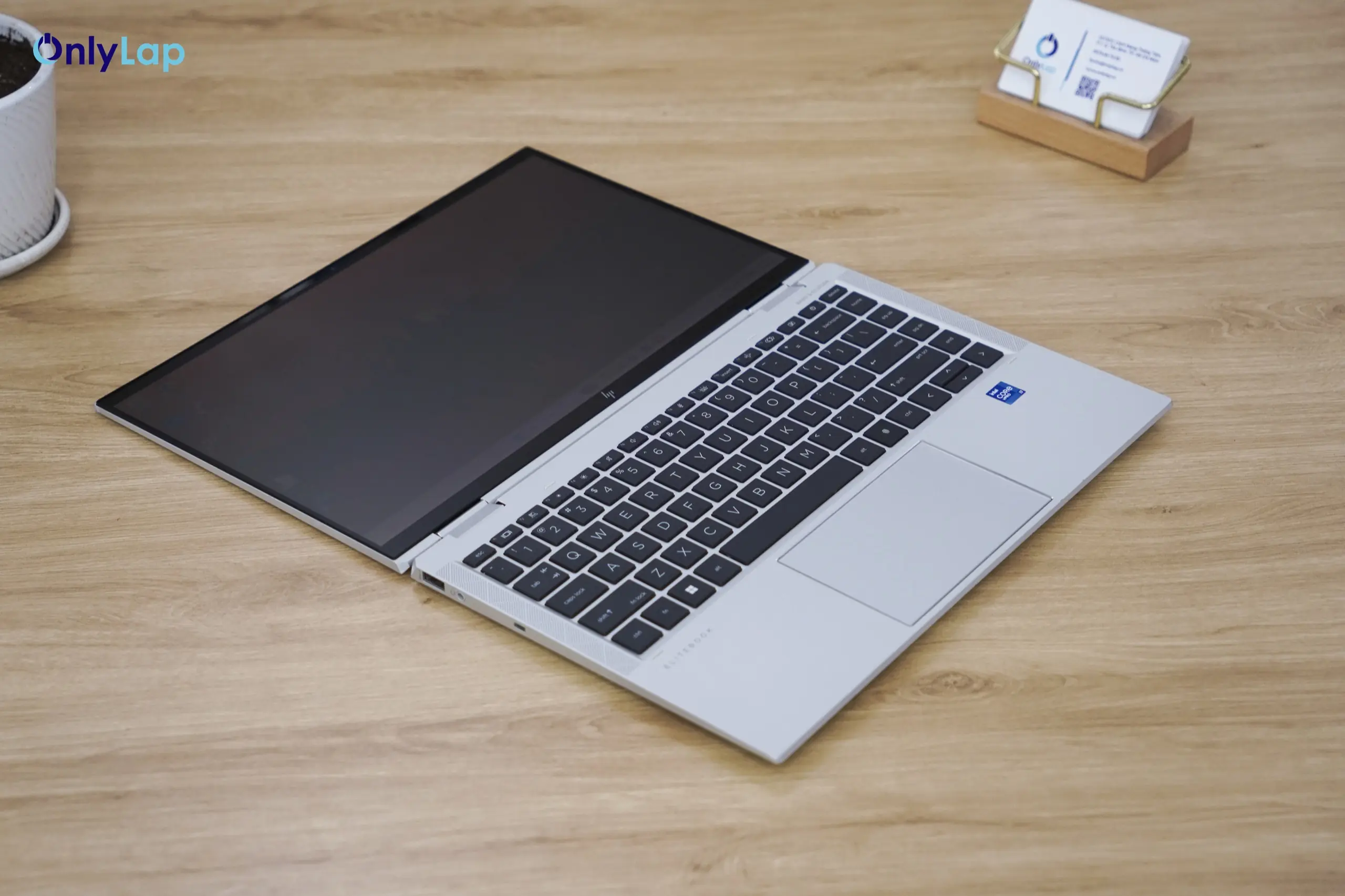 hp elite x360 1040 g8 10