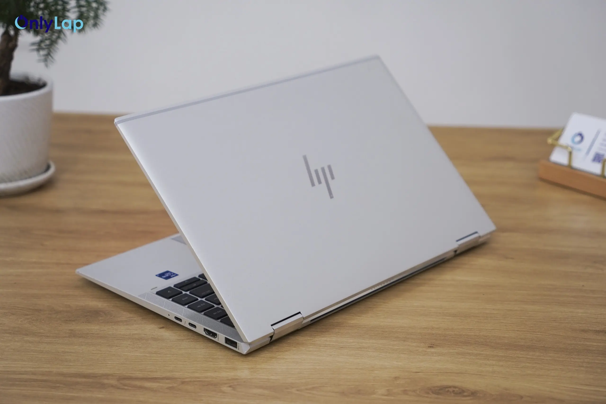 hp elite x360 1040 g8 16