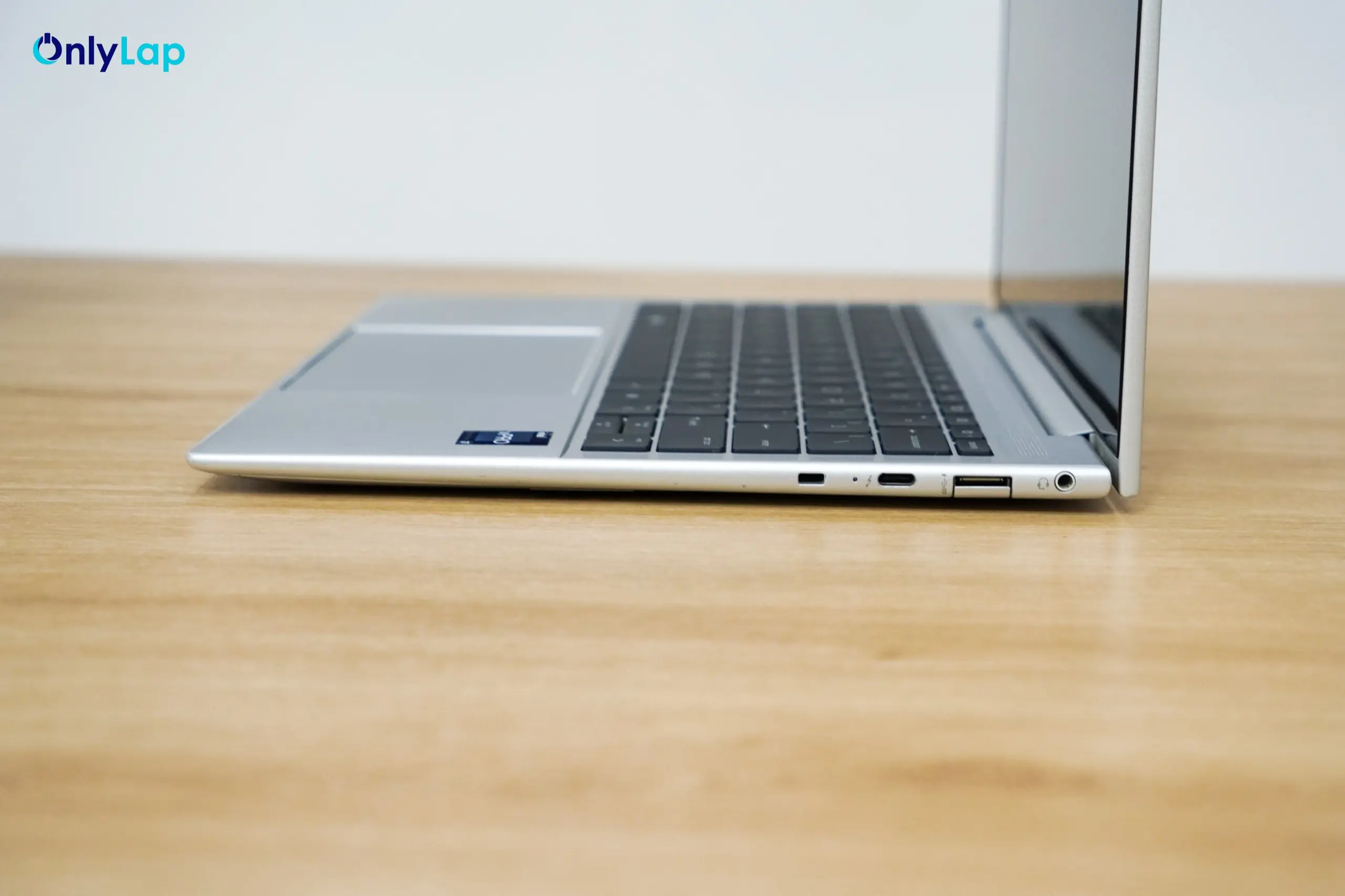 hp elitebook dragonfly g3 40